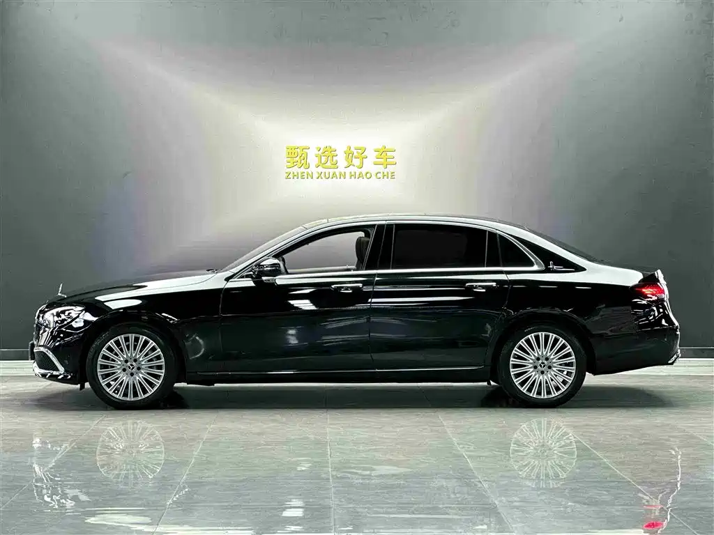  E CLASS