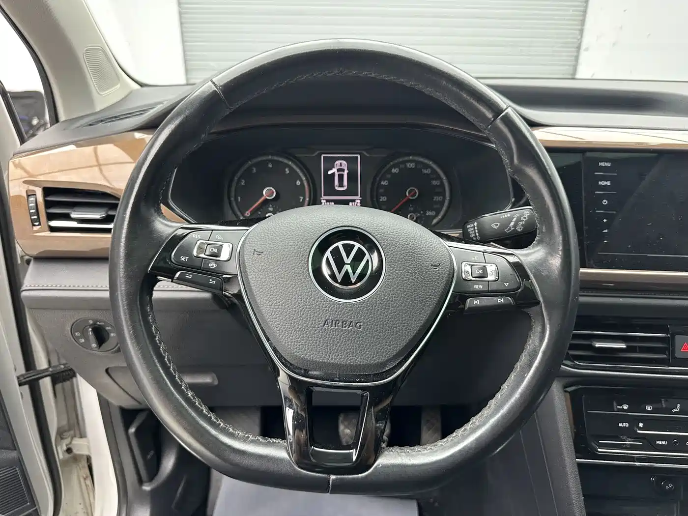 Volkswagen Tharu 2021 Model 280TSI 2WD Comfort Edition фото 13