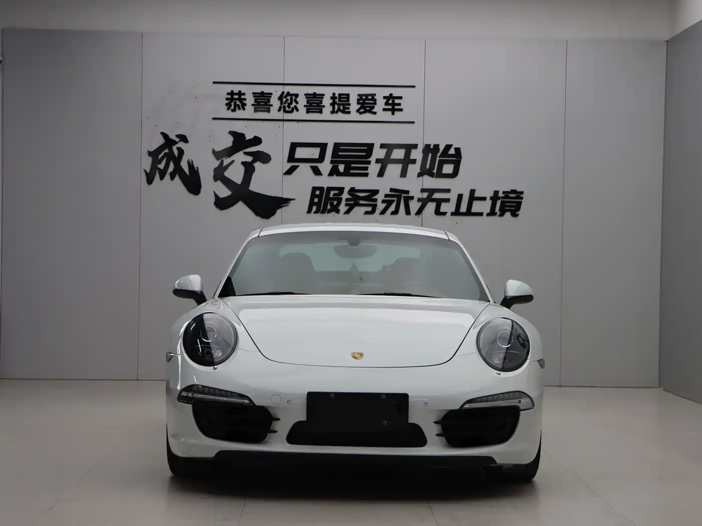 Porsche 911 2015 Carrera 4 3.4L Style Edition фото 2
