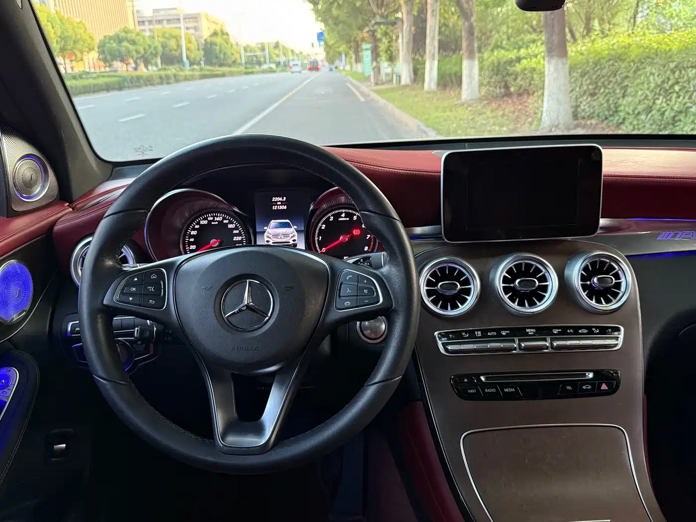Mercedes-Benz GLC 2017 GLC 300 4MATIC Dynamic фото 8