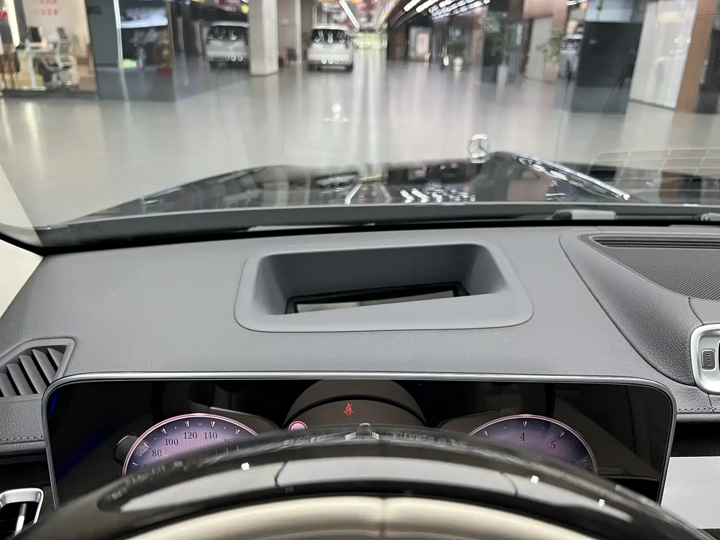 Фото 14 - Mercedes-Benz Maybach S-Class