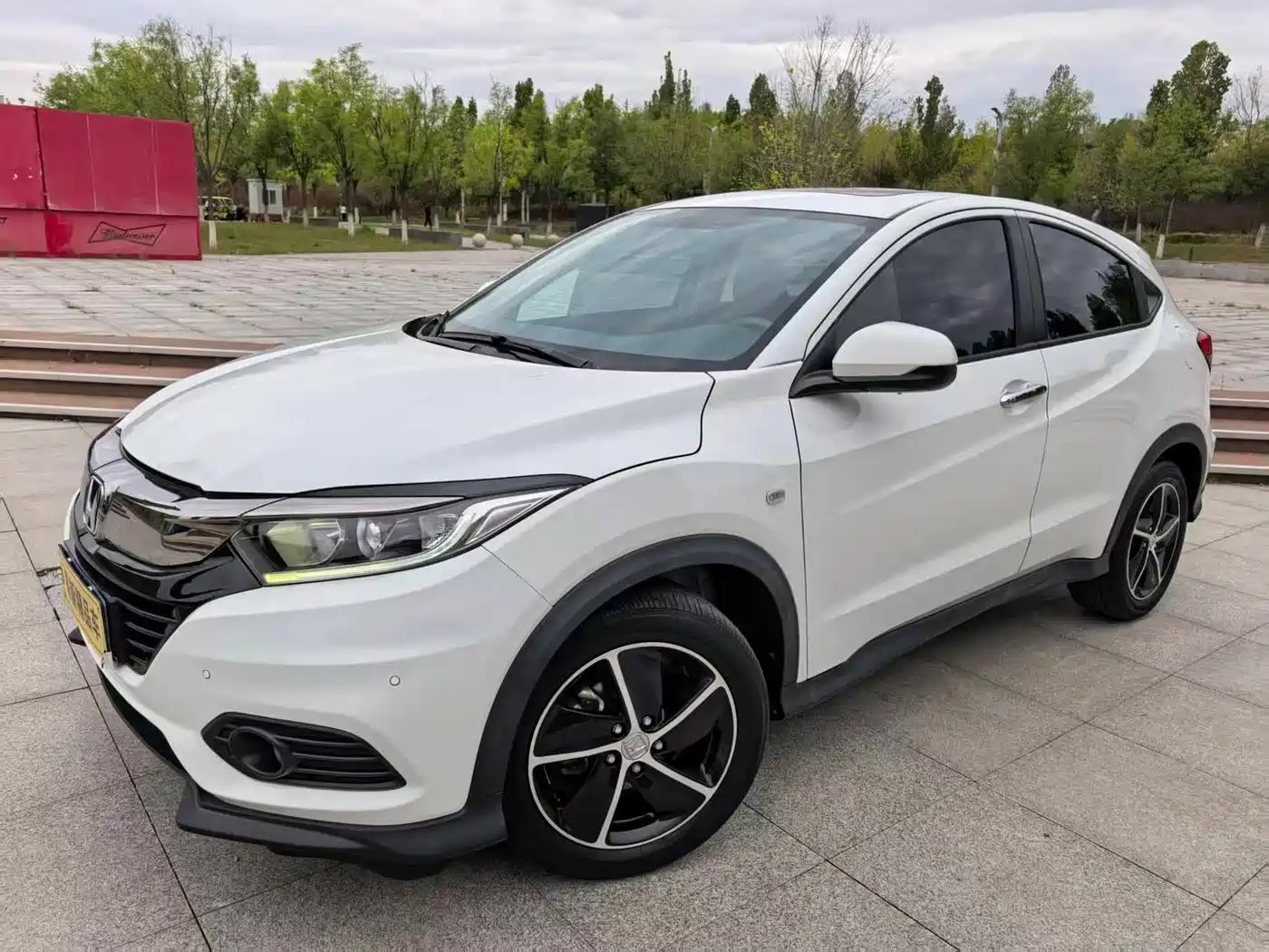 Honda Vezel 2020 1.5L CVT Pioneer