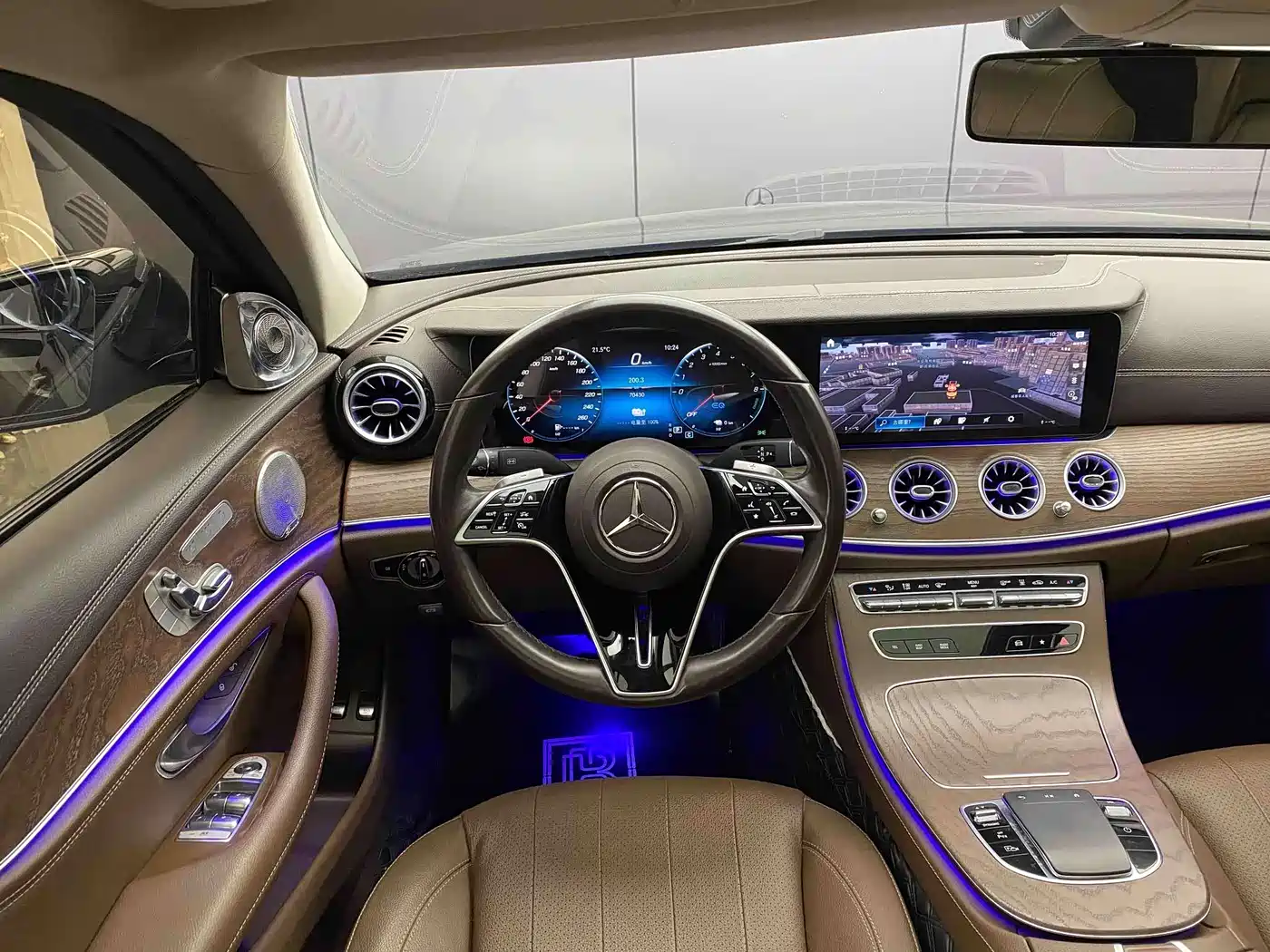 Mercedes-Benz E-Class New Energy 2022 Facelift II E 350 e L Plug-in Hybrid Sports Sedan фото 7
