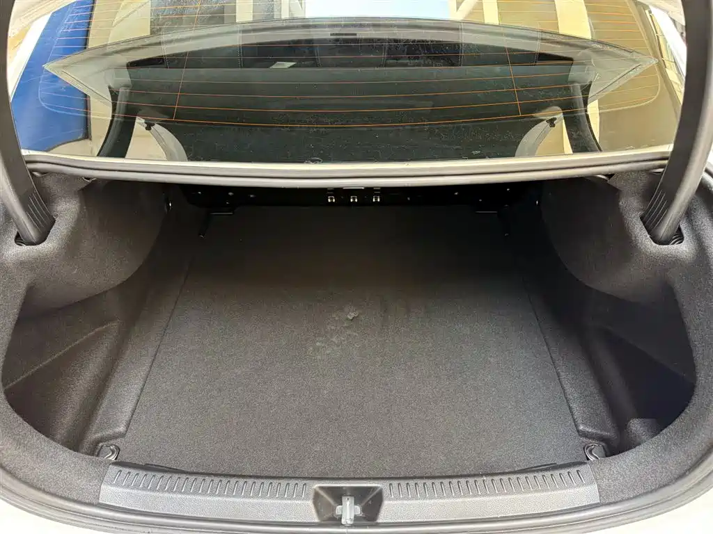 Mercedes-Benz A-Class 2021 A 200 L Sport Sedan Fashion Edition фото 8