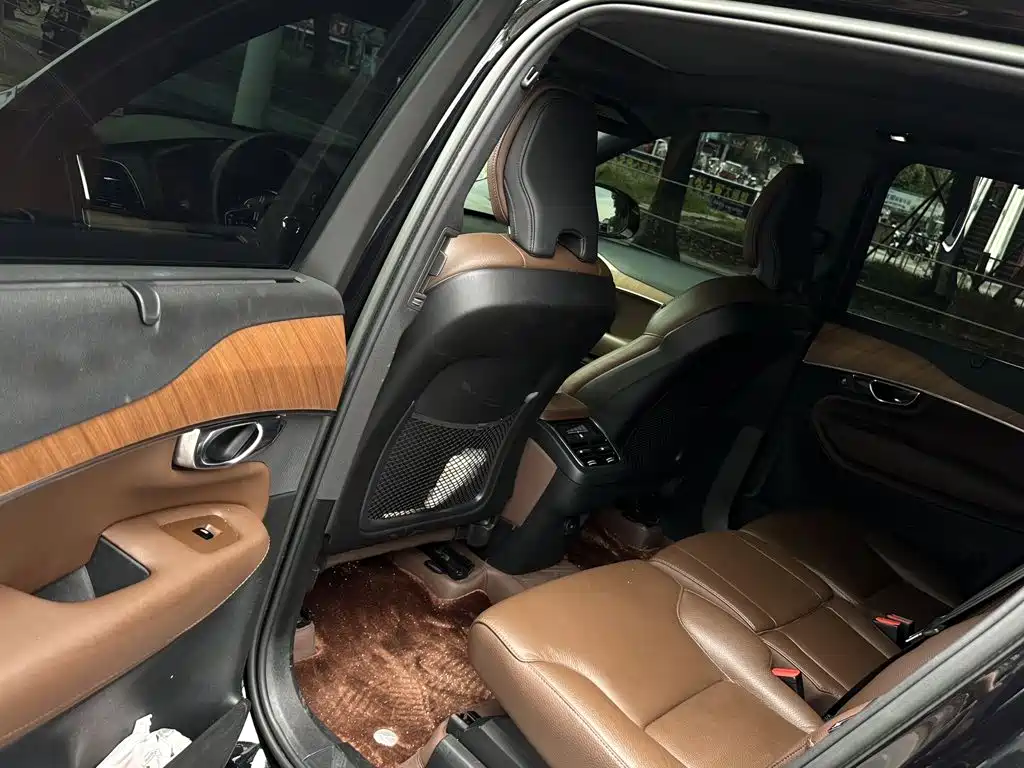 Volvo XC90 2023 2023 B6 Smart Comfort Luxury Edition 7-Seater