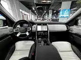 Photo 11 - Land Rover Discovery