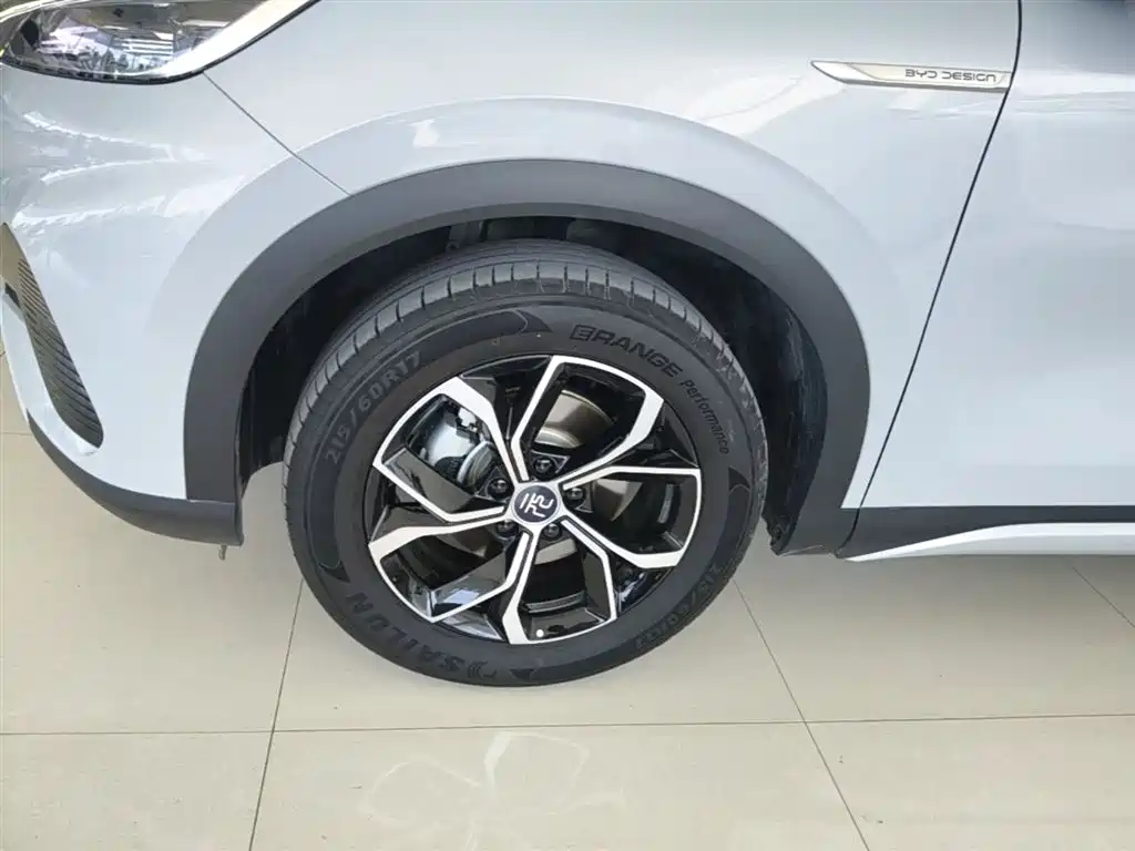 BYD Yuan PLUS 2024 Glory Edition 510KM Leading фото 23