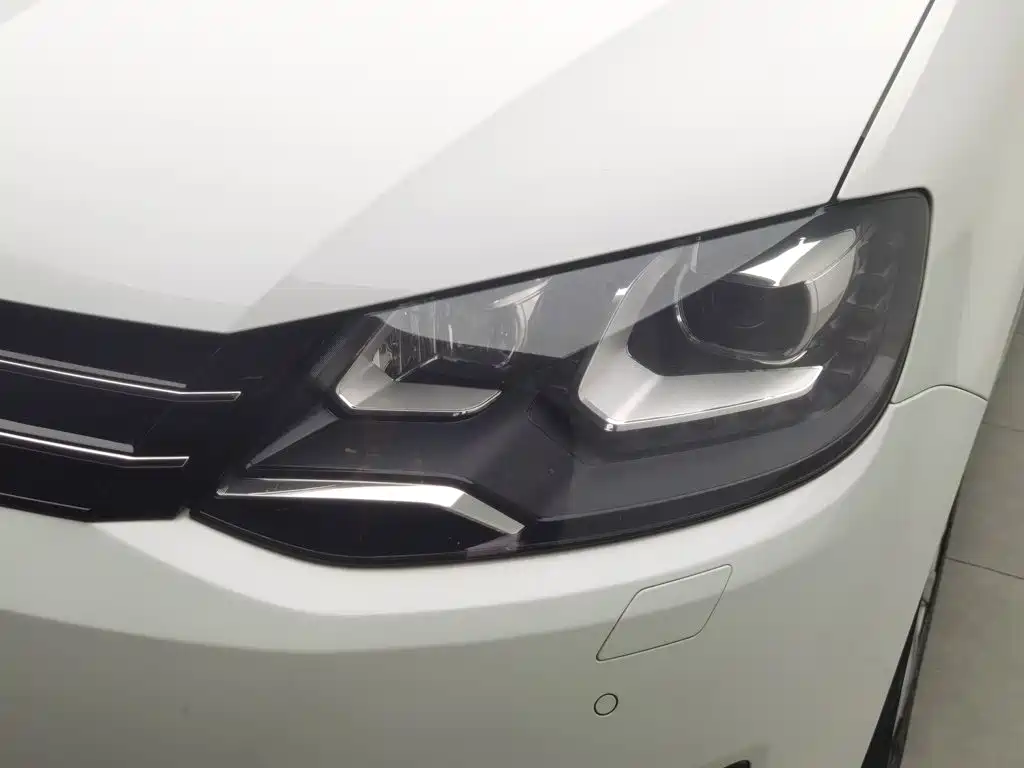 Volkswagen Sharan 2017 2018 380TSI Premium 7-Seater