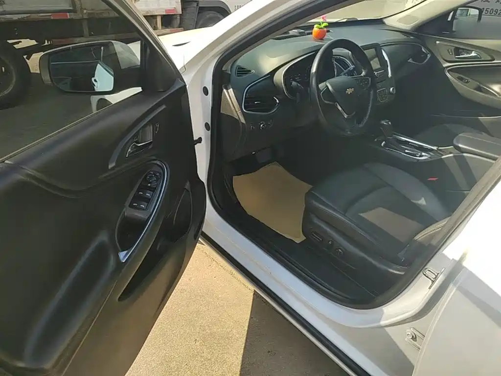 Chevrolet Malibu XL 2018 530T Auto RuiChi Edition фото 16