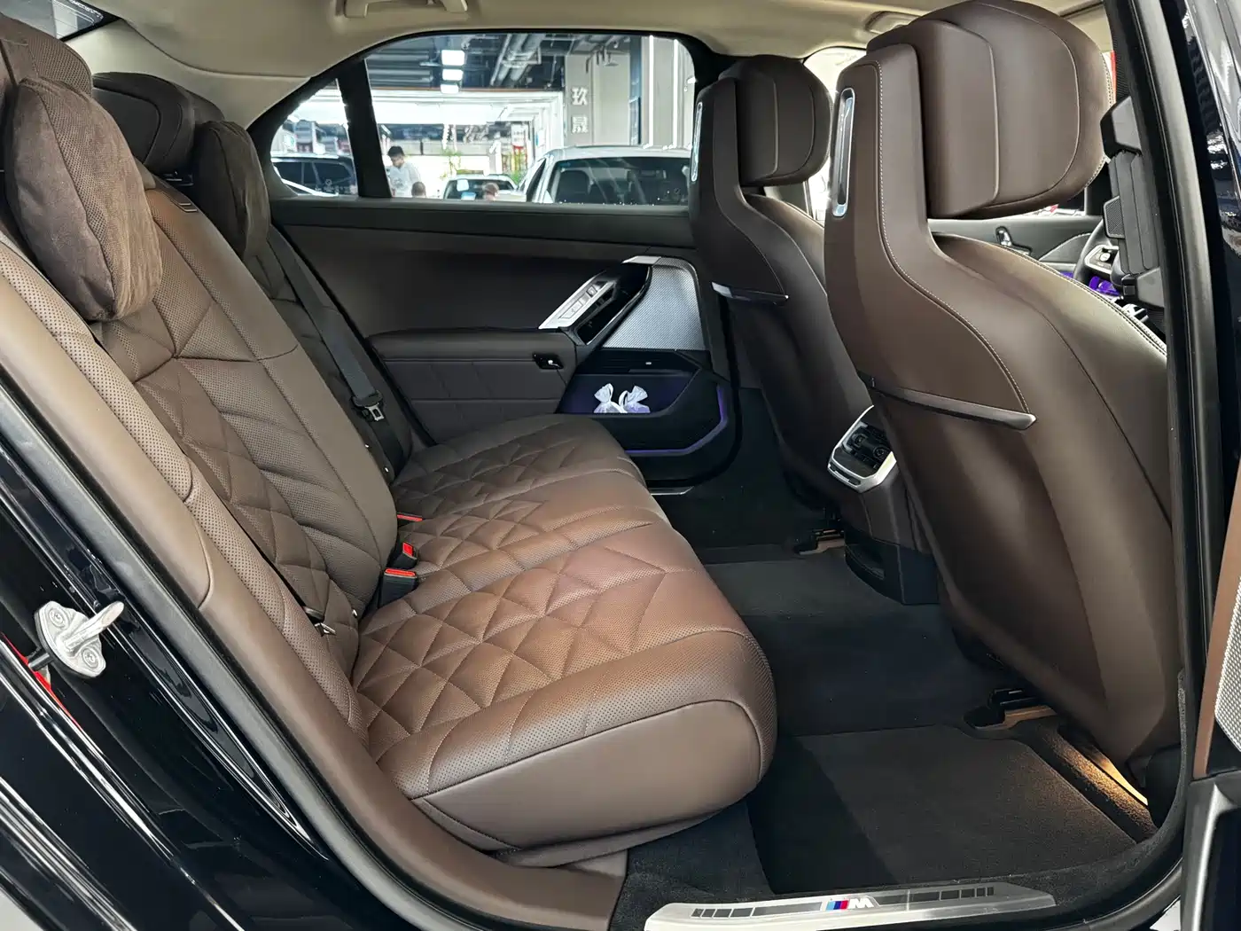 BMW 7 Series 2026 2023 Model 735Li M Sport Package