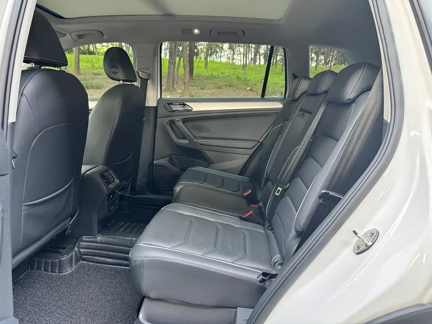 Volkswagen Tiguan L 2017 330TSI Automatic 2WD Flagship Edition фото 5