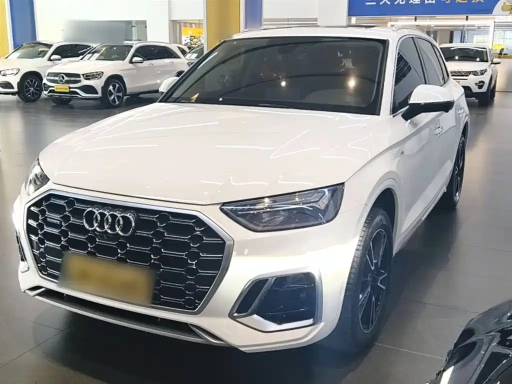 Audi Q5L 2022 40T Fashion Dynamic