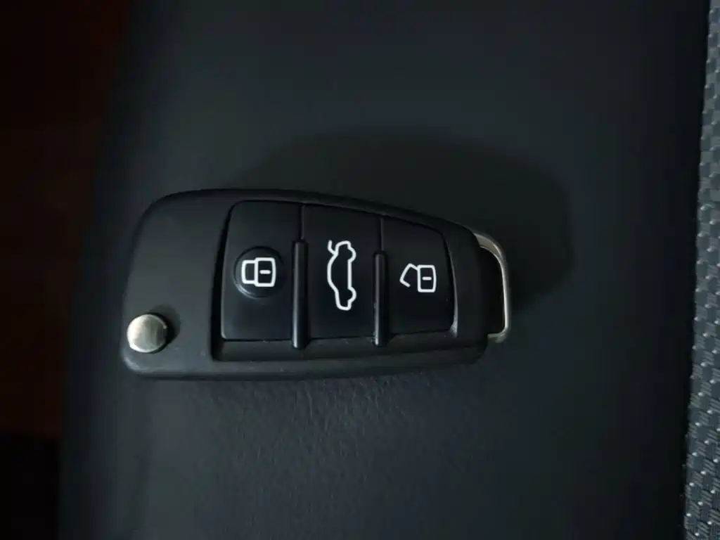 Фото 9 - Audi Q2L