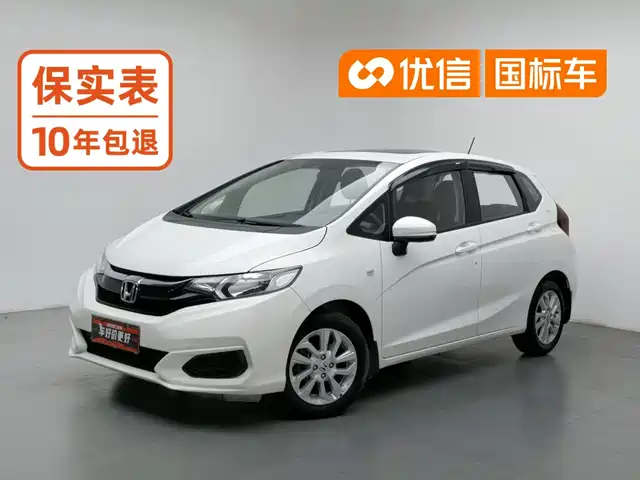 Honda Fit 2018 1.5L CVT Comfort Sunroof Edition — фото 1