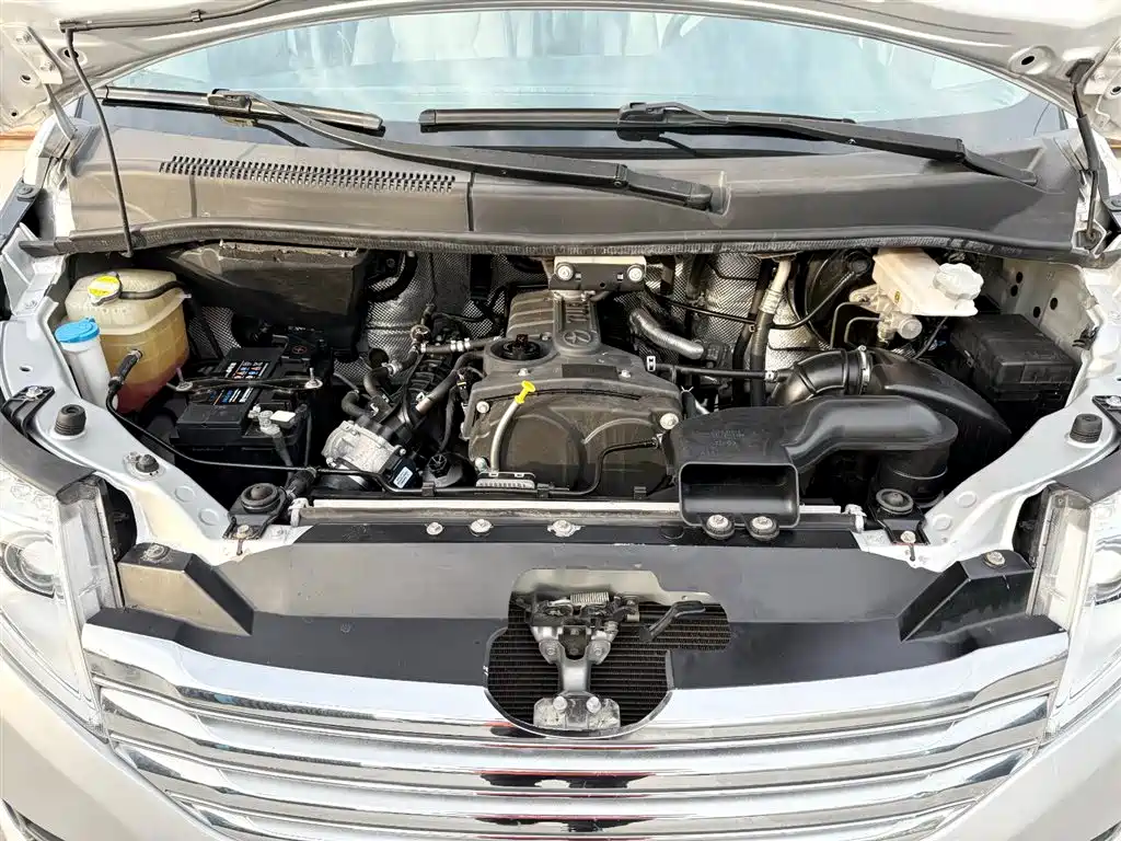 JAC Motors Refine M5 2018 2017 2.0T Gasoline Automatic Premium