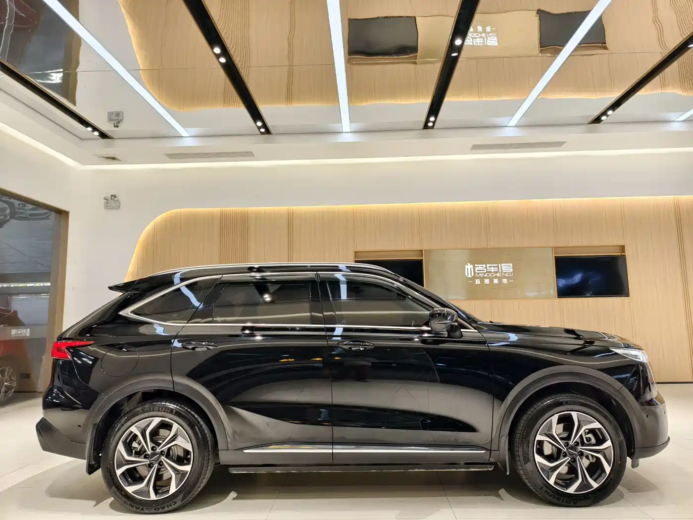 Haval Xiaolong MAX 2023 1.5L Hi4 105 4WD Smart Flagship фото 5
