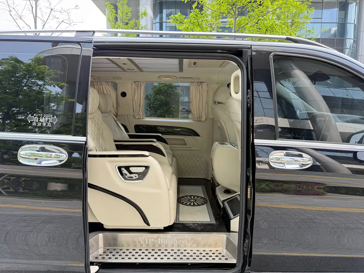 Mercedes-Benz Vito 2021 2.0T Elite 7-Seater фото 21