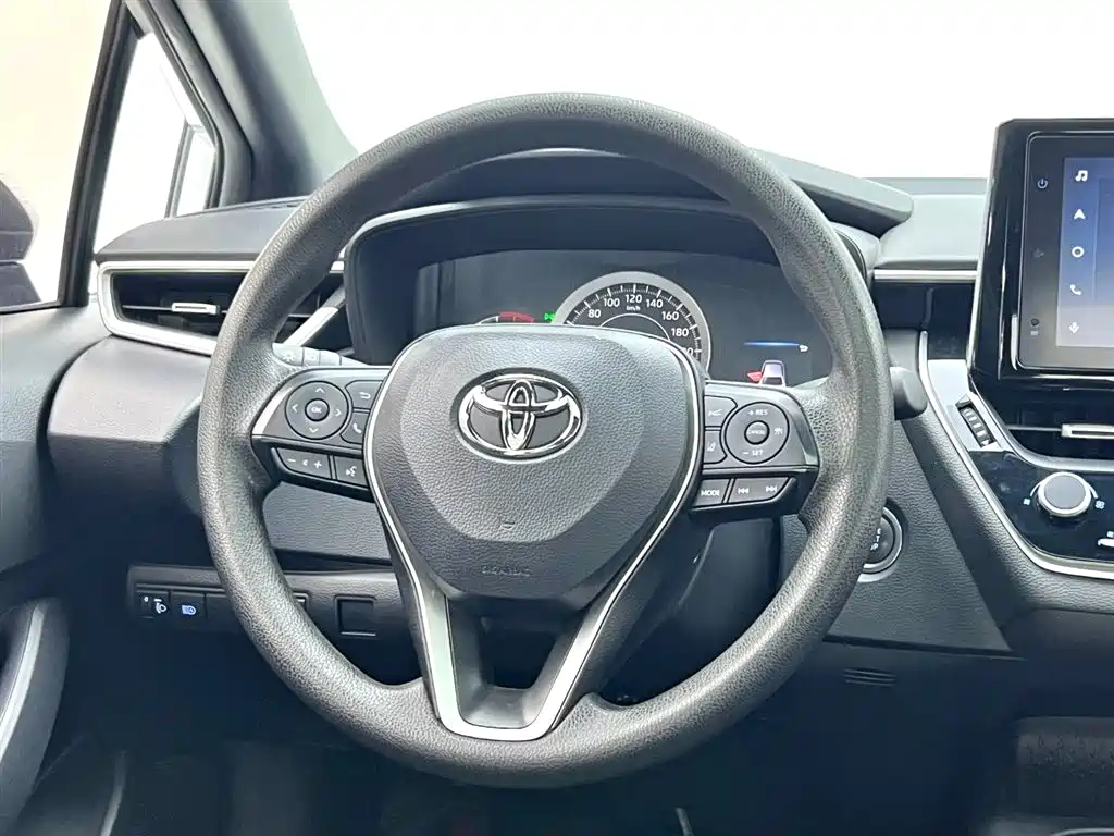 Toyota Levin 2022 185T CVT Luxury Edition фото 11
