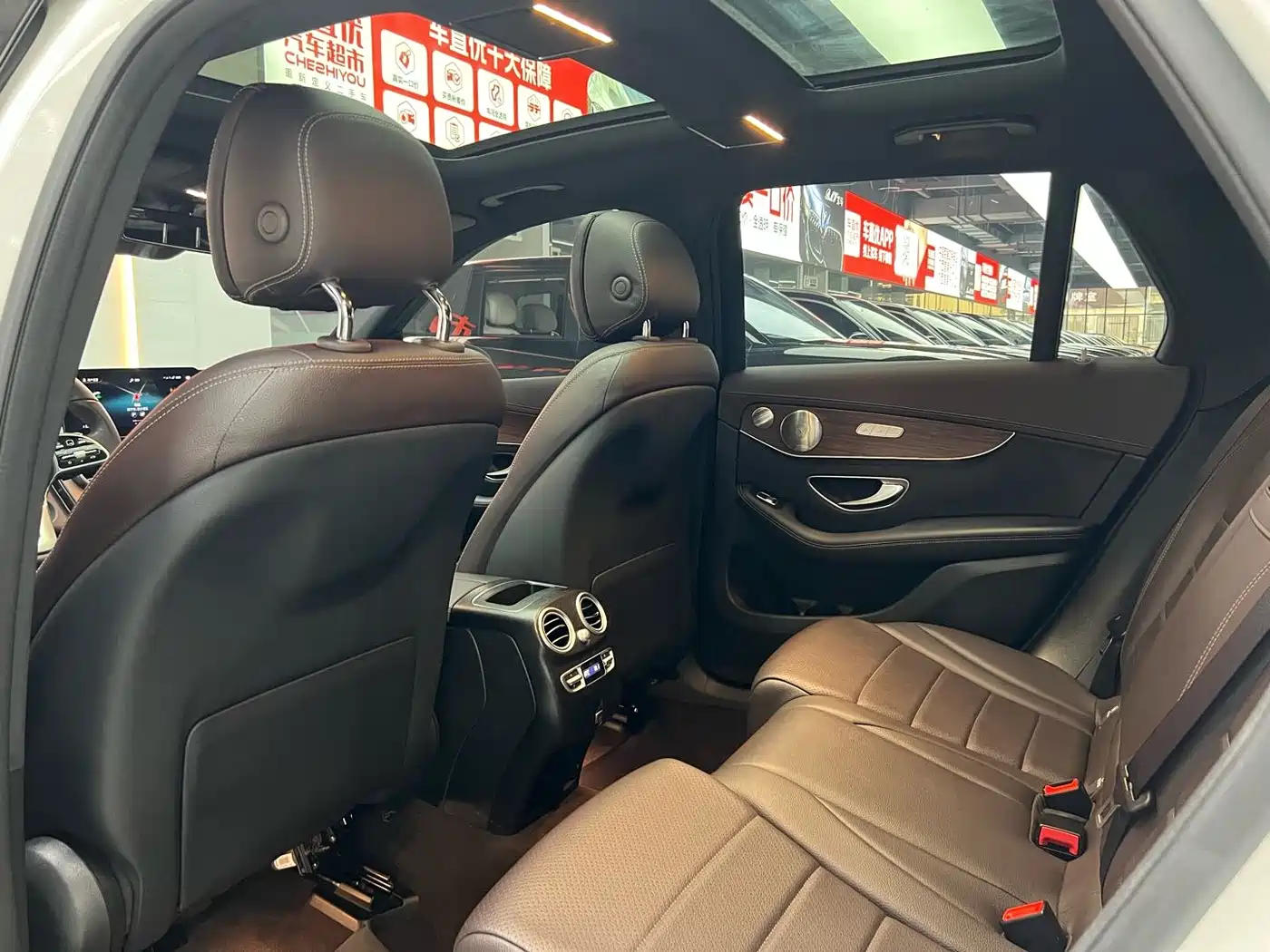 Mercedes-Benz GLC 2021 GLC 300 L 4MATIC Luxury фото 11