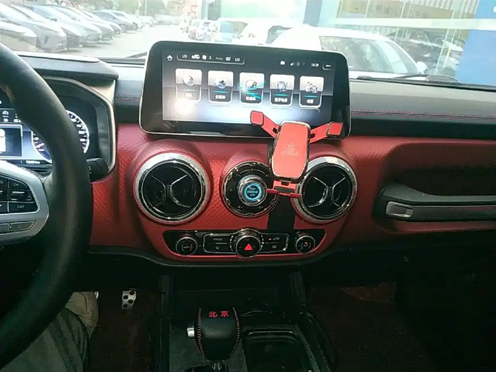 BAIC ORV Beijing Offroad BJ40 2019 Facelift 2.0T Automatic 4WD Urban Hunter Premium China V фото 13