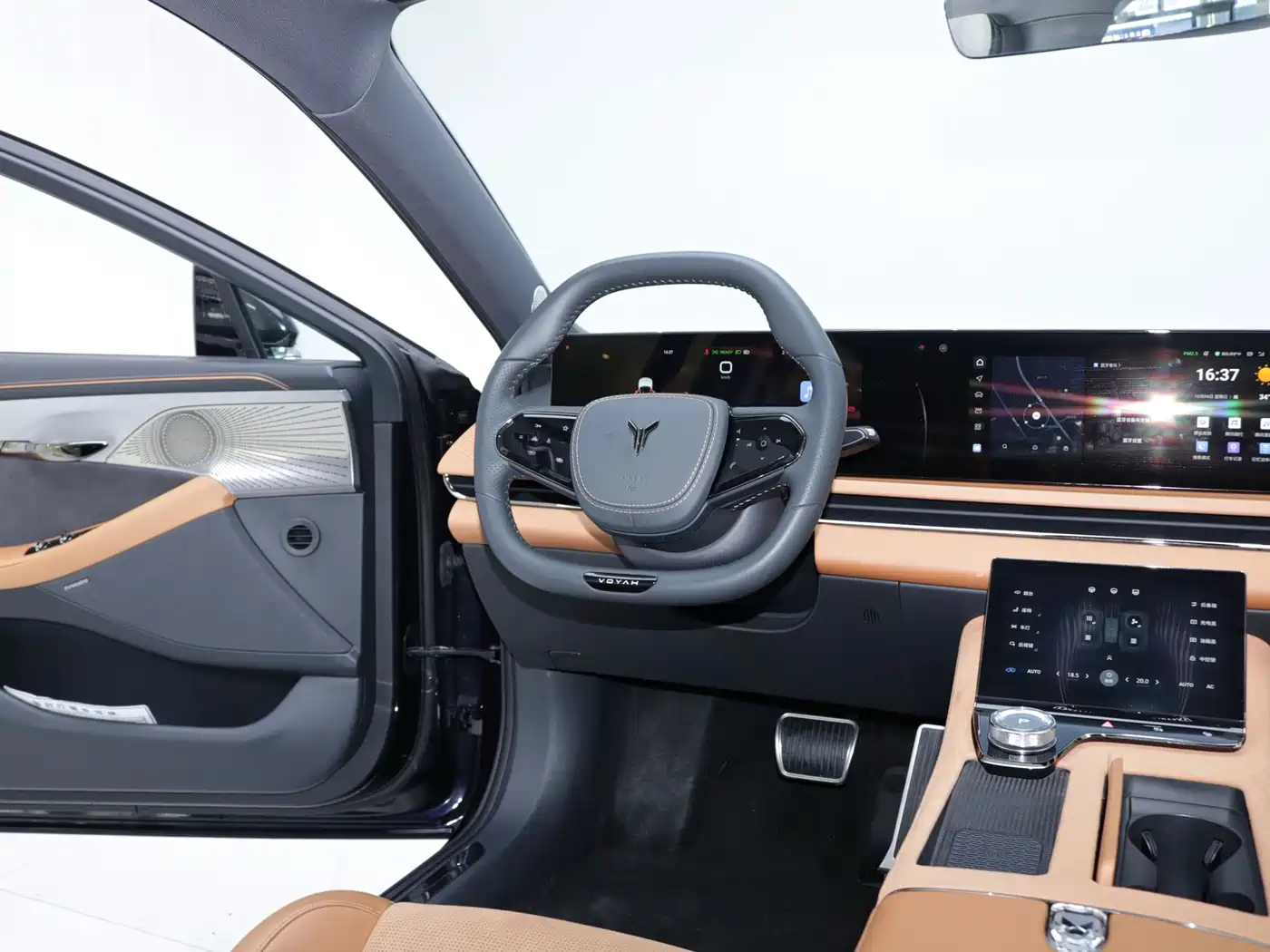 Voyah Passion 2025 2024 PHEV AWD Ultra Long Range Flagship