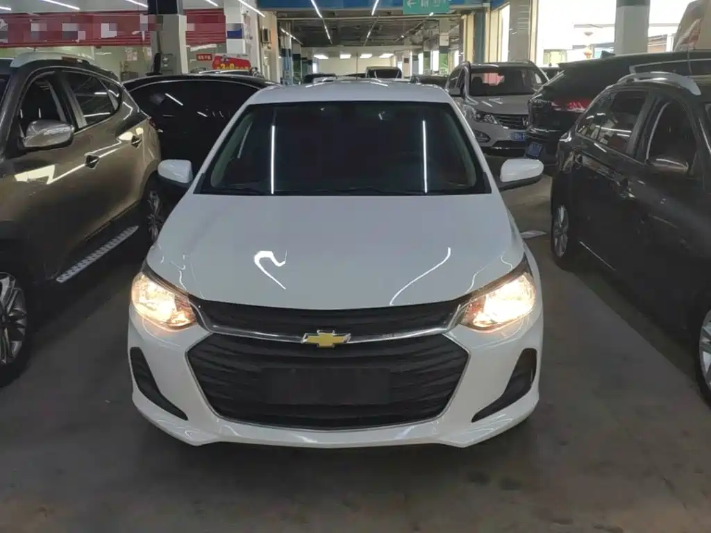 Photo 3 - Chevrolet Cavalier