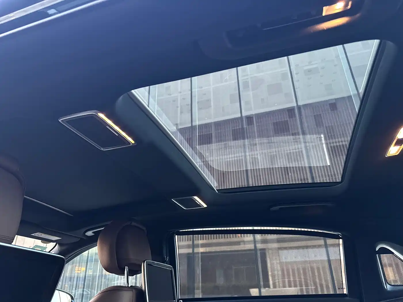 Mercedes-Benz Maybach S-Class 2017 S 400 4MATIC фото 17