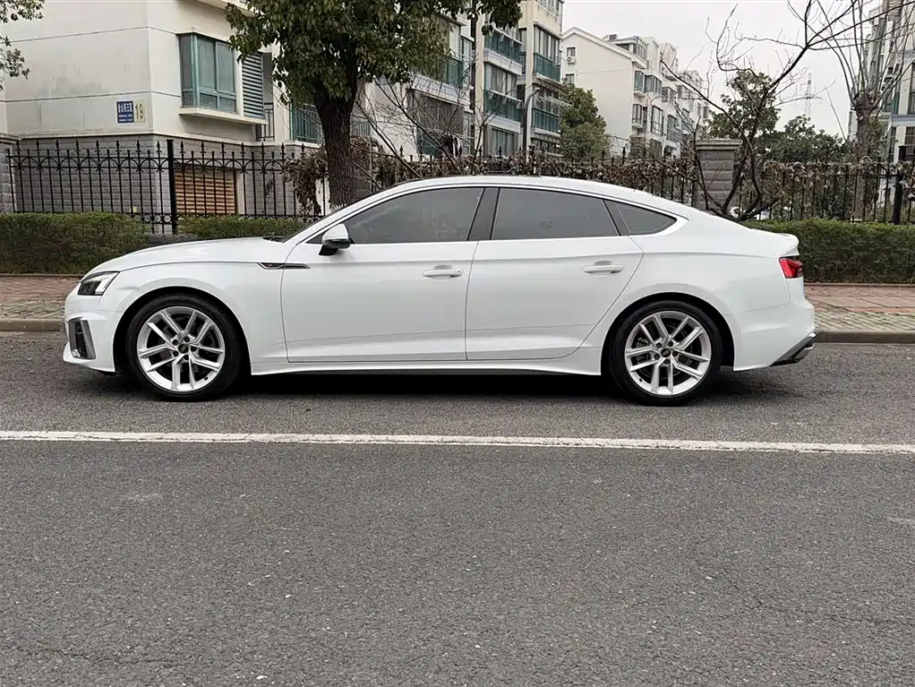 Audi A5 (Import) 2023 Sportback 40 TFSI Fashion Dynamic фото 15