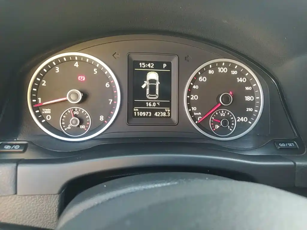 صورة 12 - Volkswagen Tiguan