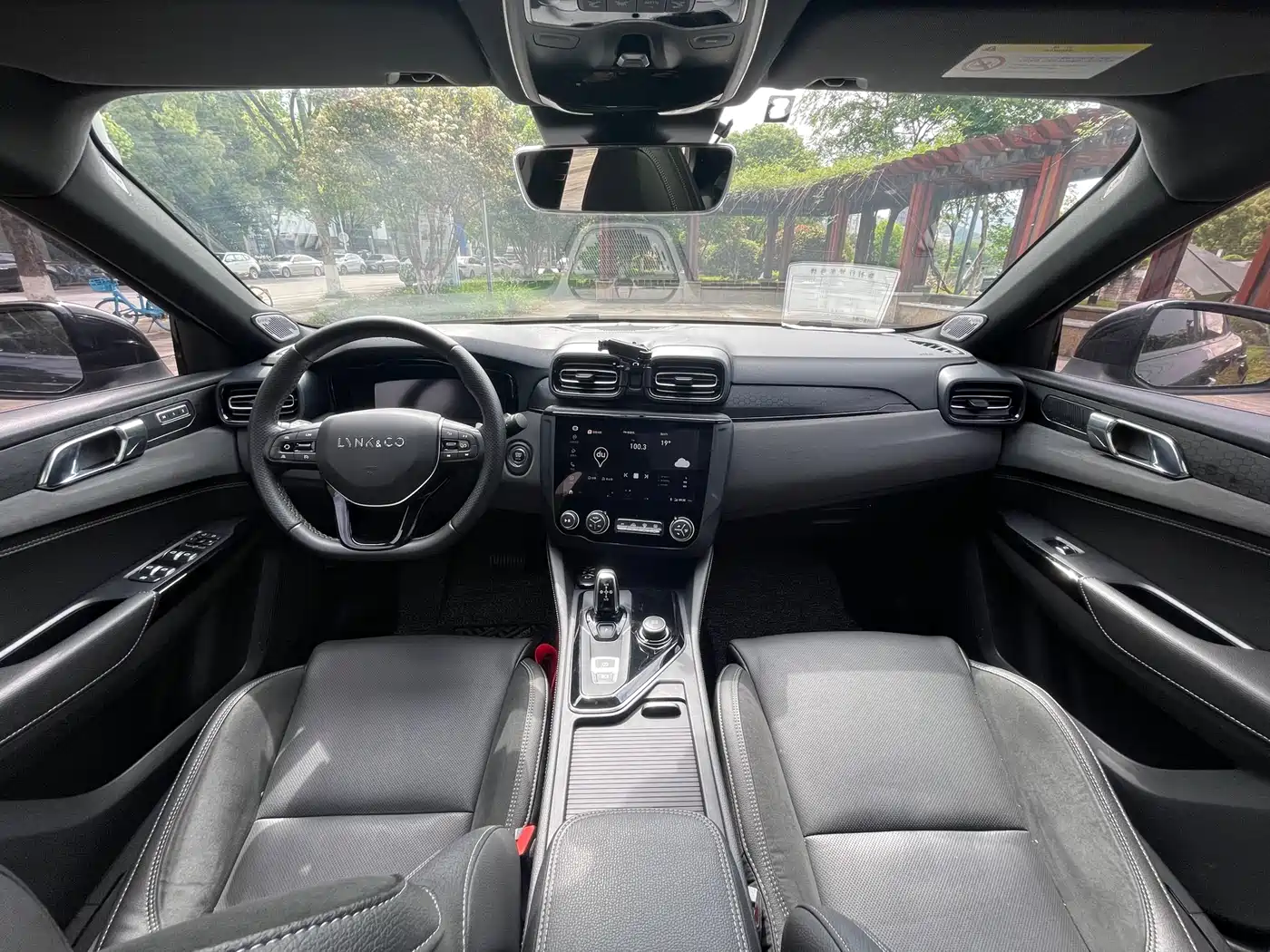 Lynk & Co 03 2021 2.0TD Auto Jin Pro фото 13