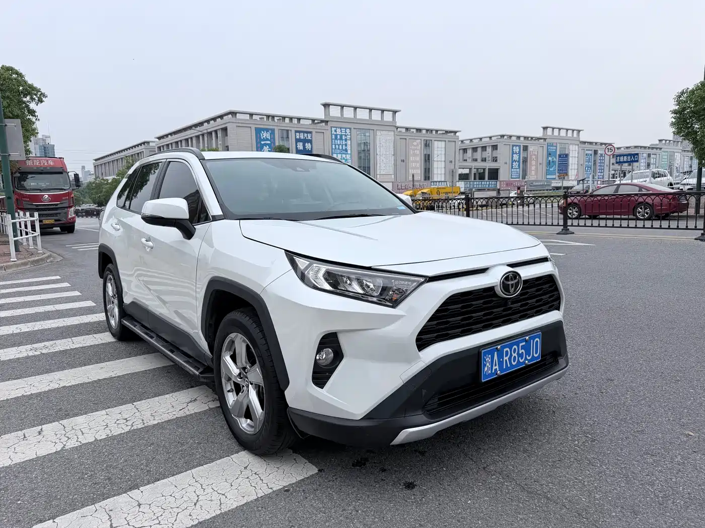 Toyota RAV4 Rongfang 2023 2.0L CVT 2WD Fashion Edition
