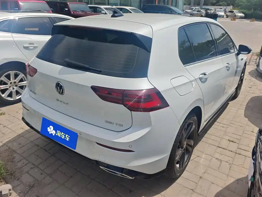 Volkswagen Golf 2021 280TSI DSG R-Line фото 3