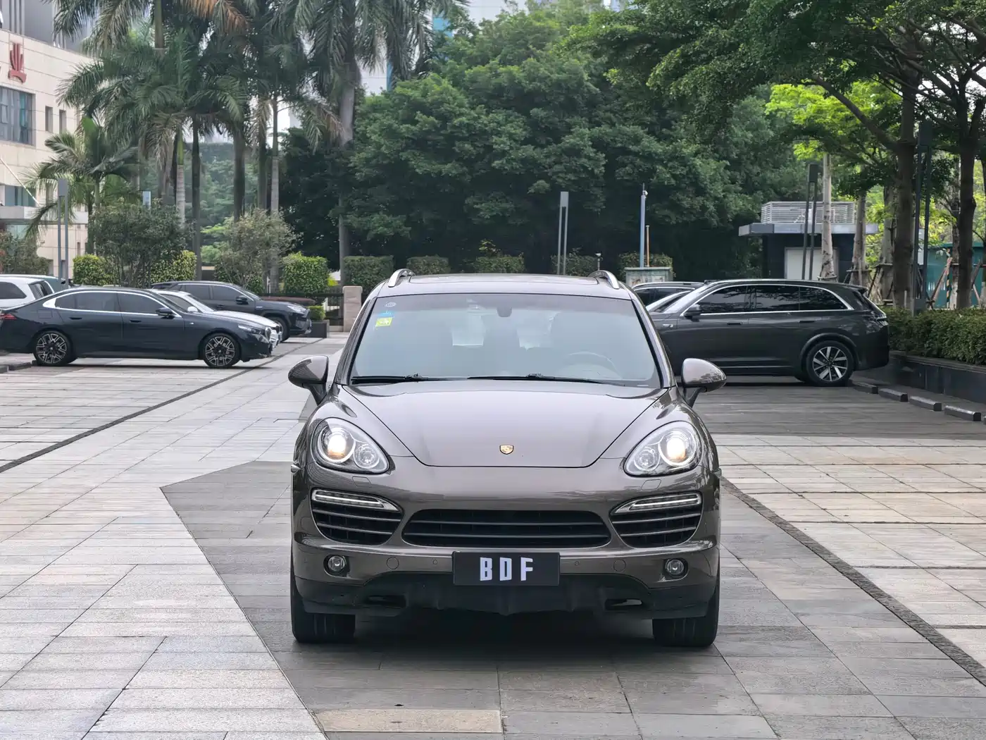 Porsche Cayenne 2011 Cayenne 3.0T фото 2