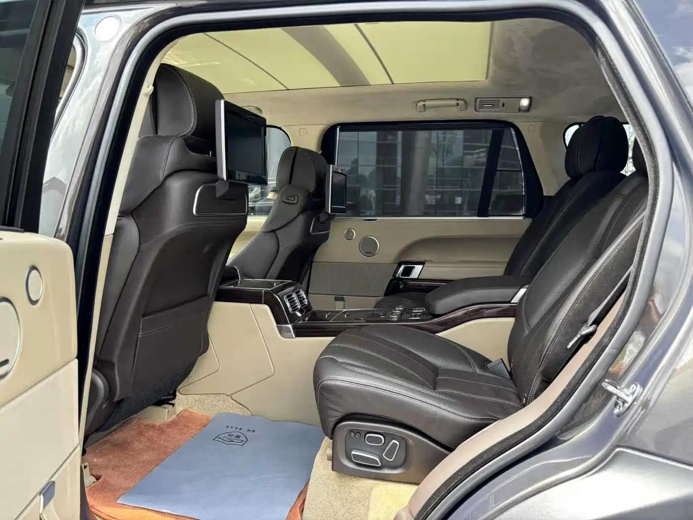 Land Rover Range Rover 2016 5.0 SC V8 AB Ultimate Autobiography LWB фото 6