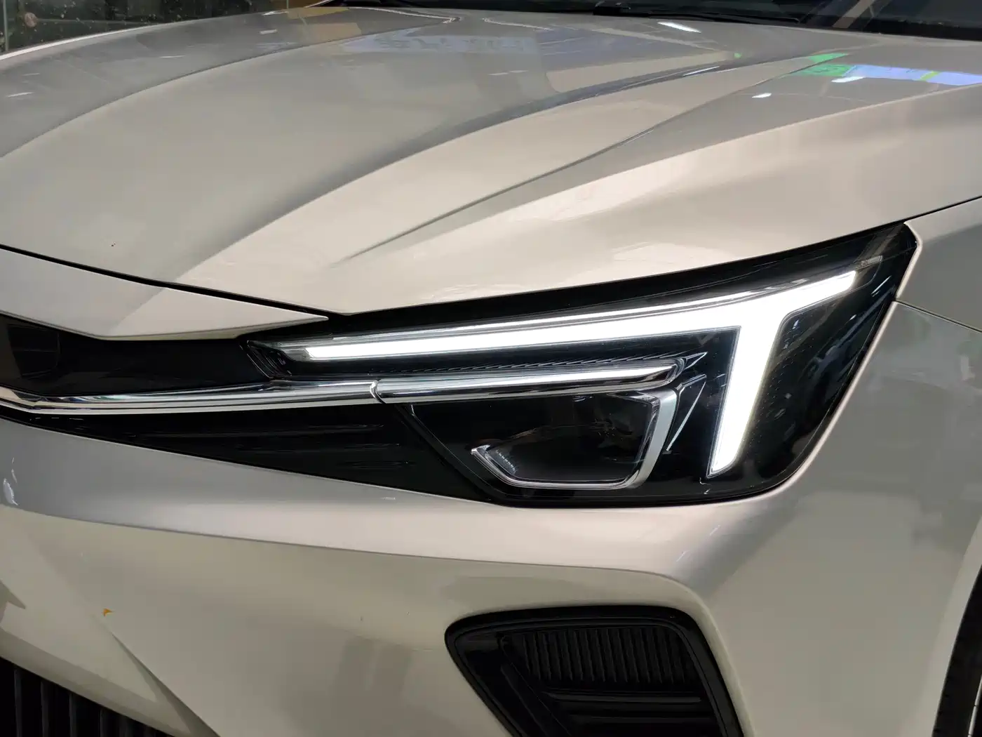 Roewe Feifan ER6 2020 2020 620km Smart Premium Edition