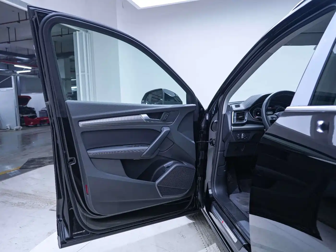 Audi Q5L 2022 Facelift 40T Luxury Dynamic фото 13