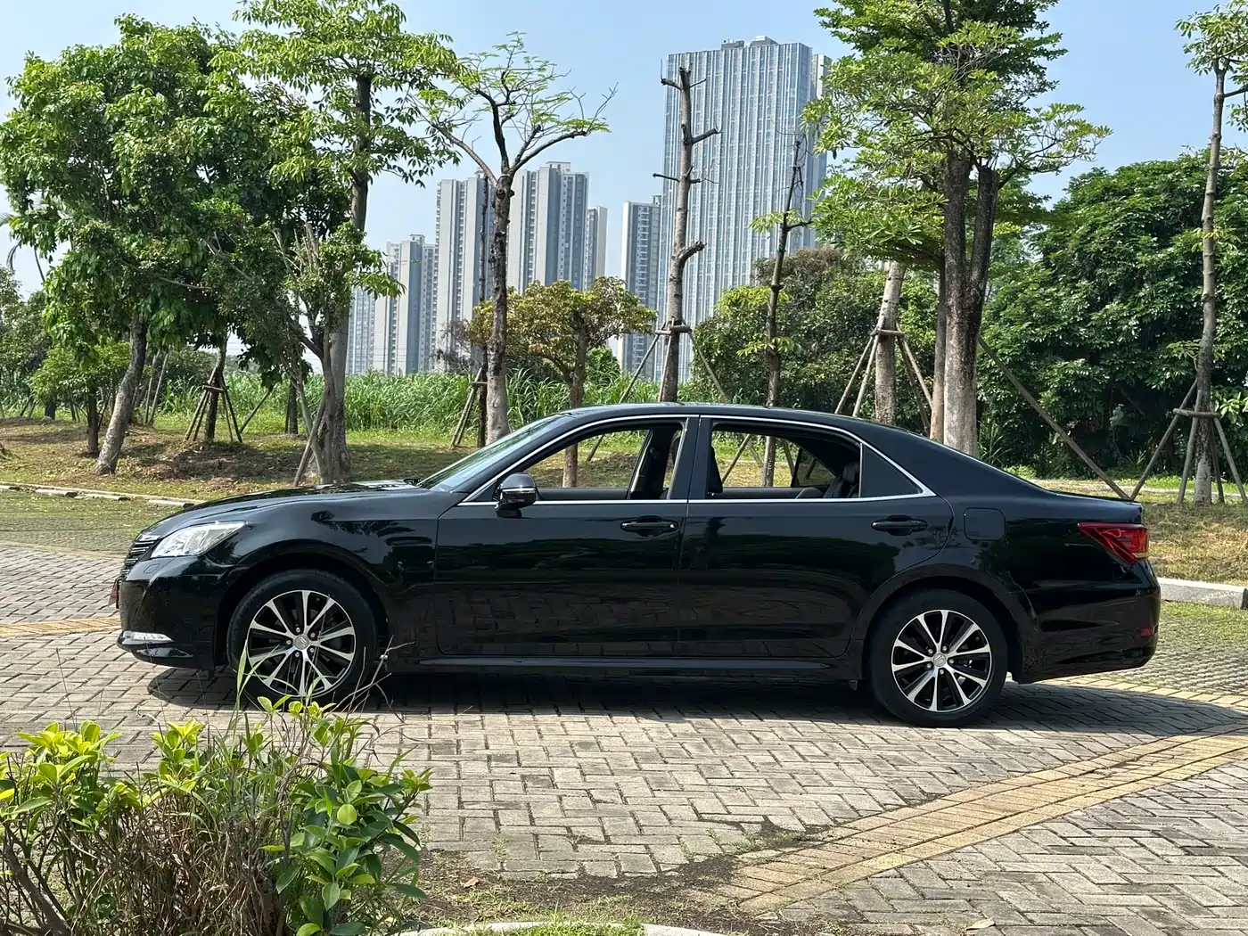 Toyota Crown 2018 2.0T Fashion Edition фото 20