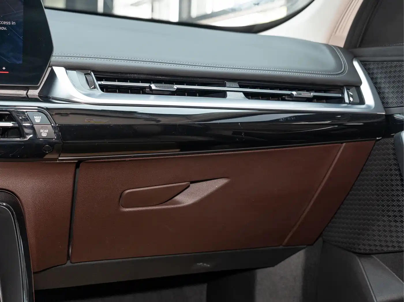 BMW X1 2023 sDrive20Li X Design Package фото 19