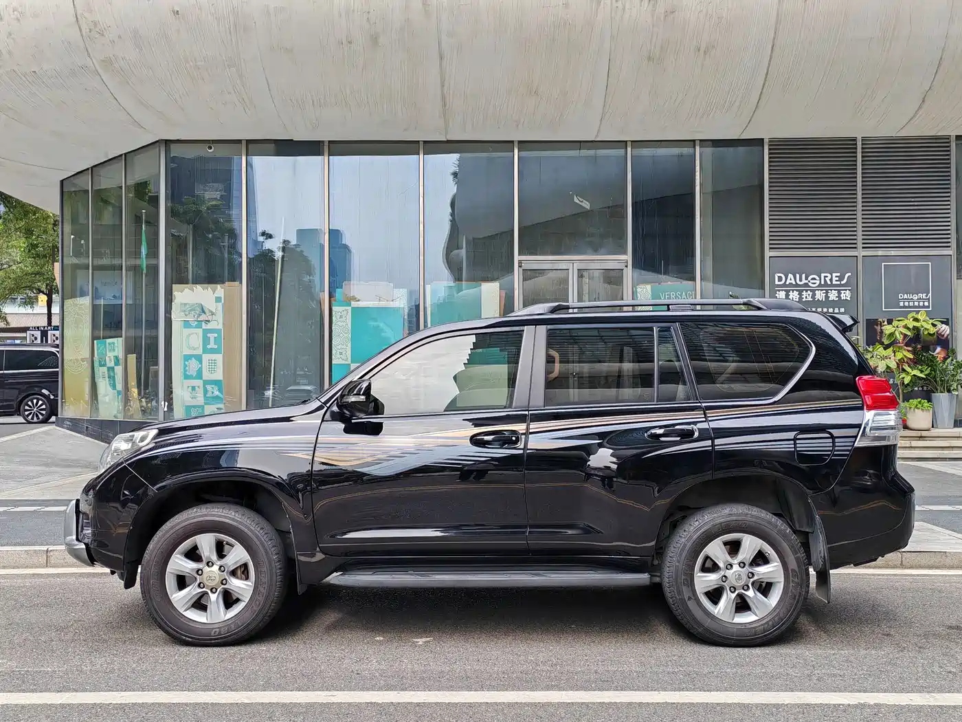 Toyota Prado (Import) 2010 2.7L Auto Luxury фото 9