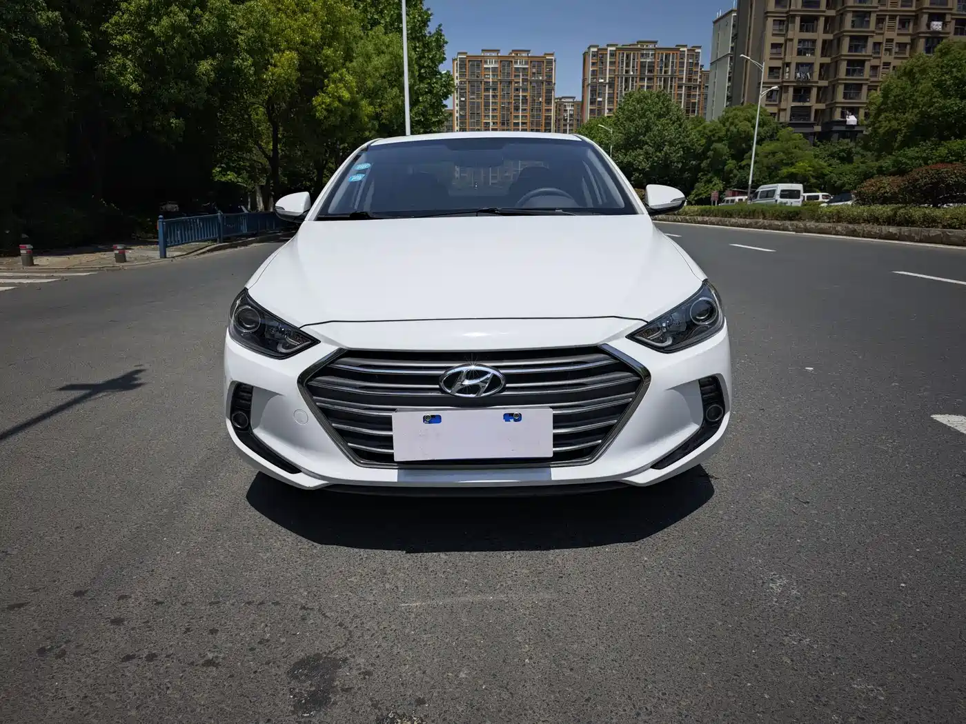 Hyundai Elantra 2016 Model 1.6L Automatic Smart Elite фото 2