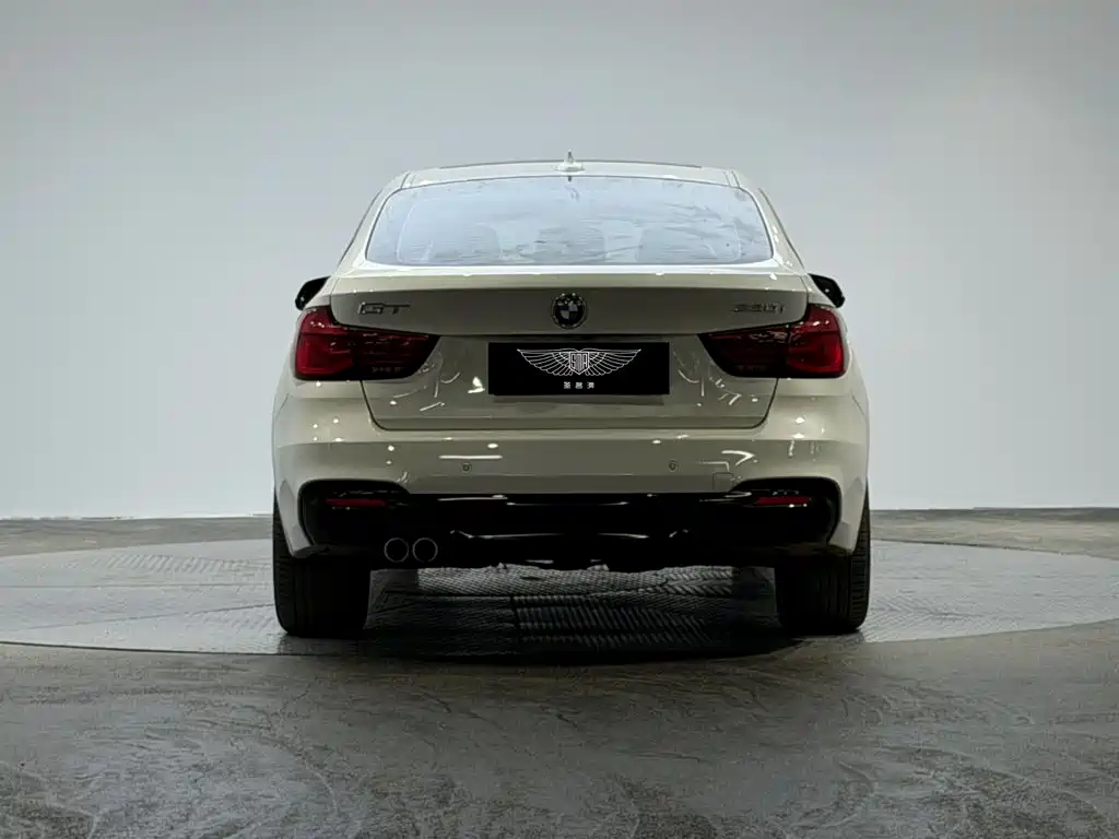 BMW 3 Series GT 2021 2020 320i M Sport Package