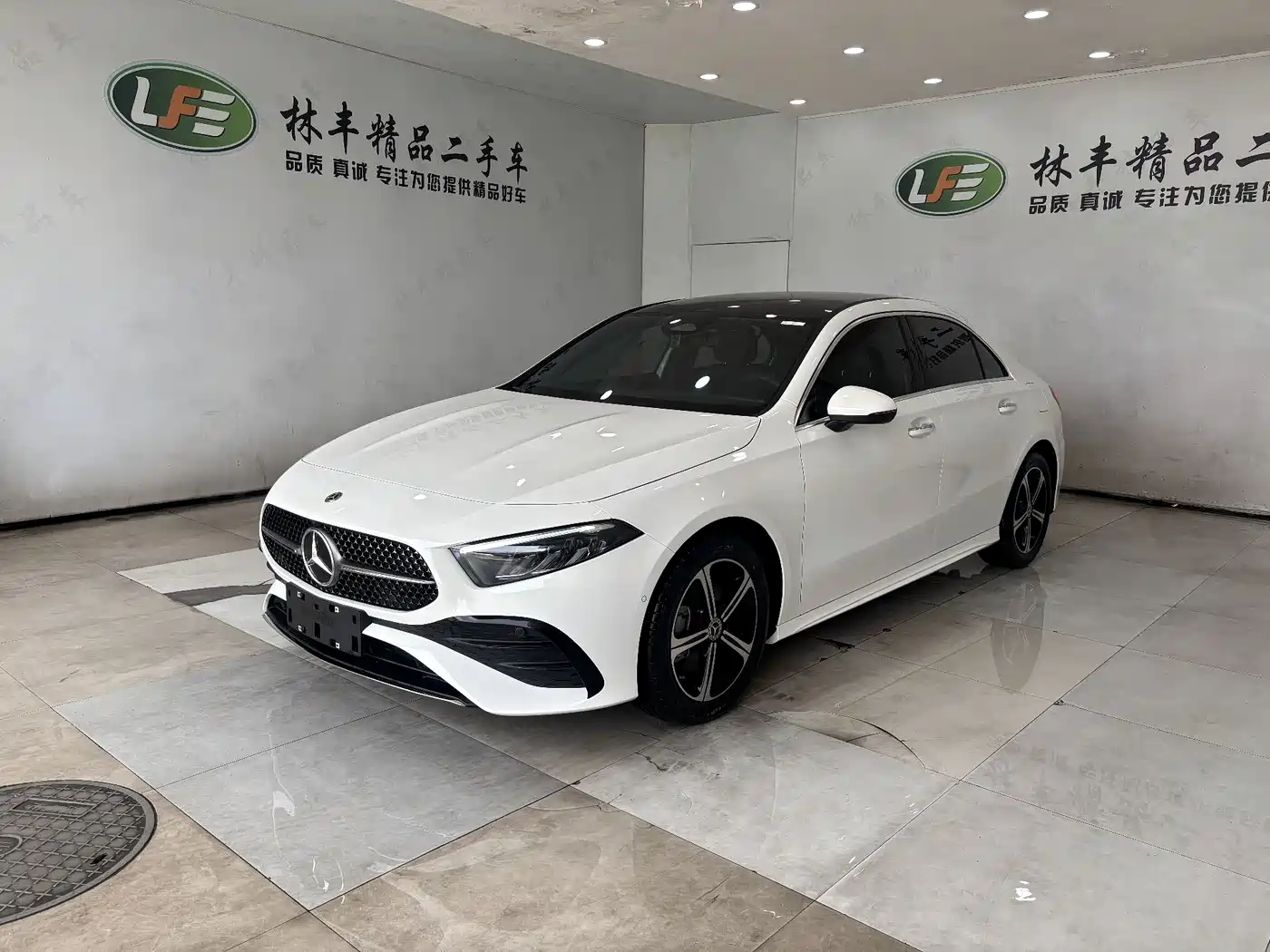 Mercedes-Benz A-Class 2025 A 200 L Fashion Edition