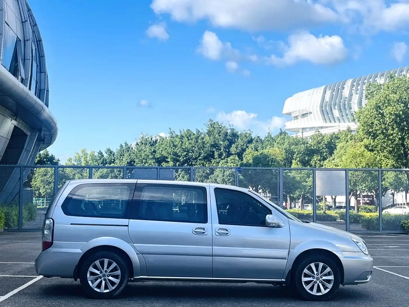 Buick GL8 2014 2.4L Classic Edition фото 6