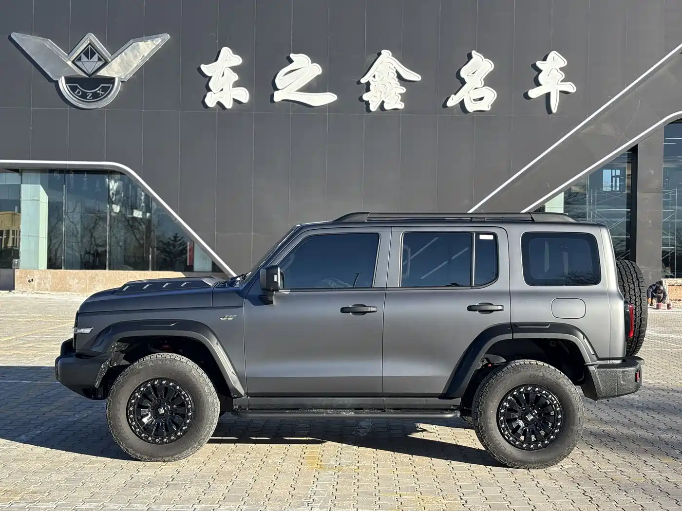 Tank 300 2024 Model 330 3.0T V6 фото 4