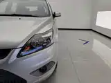 Фото 5 - Ford Focus