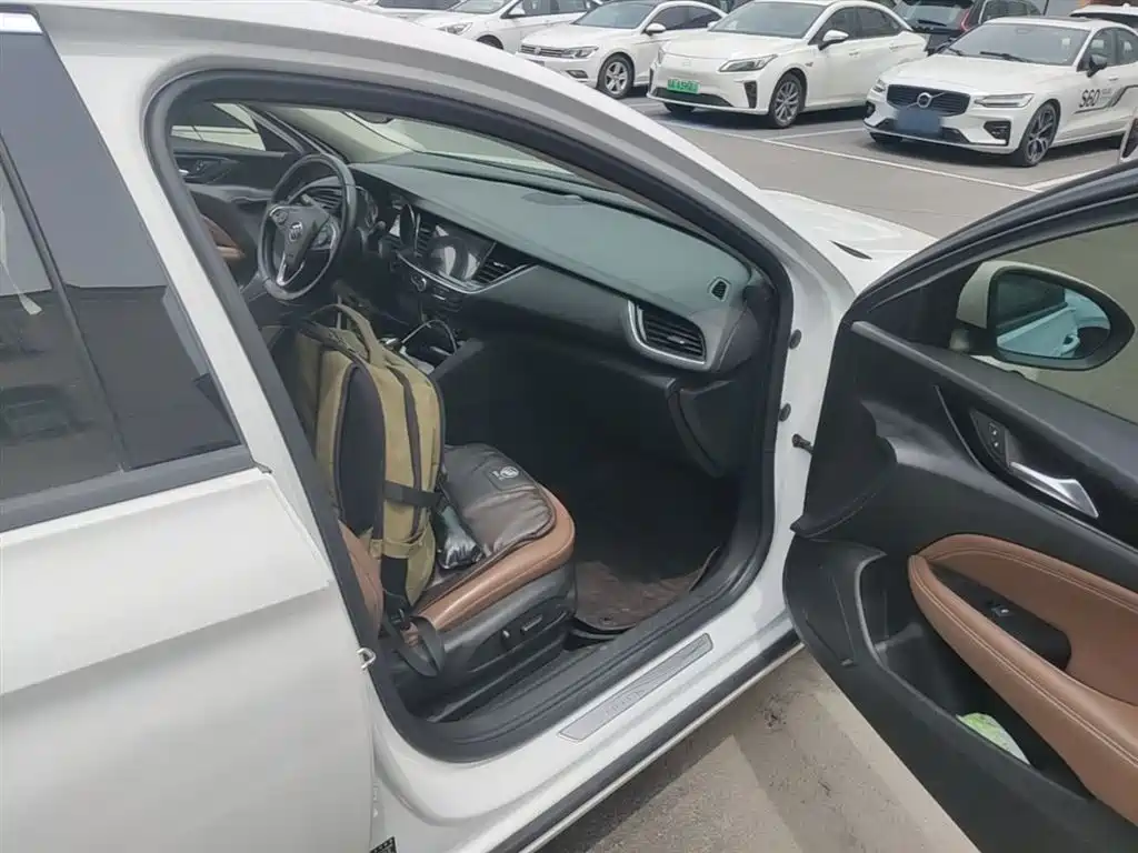 Buick Regal 2019 20T Elite China VI фото 11