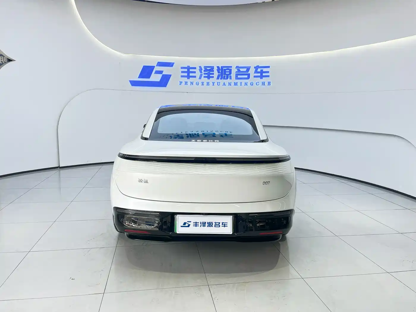 2026 ZEEKR 007