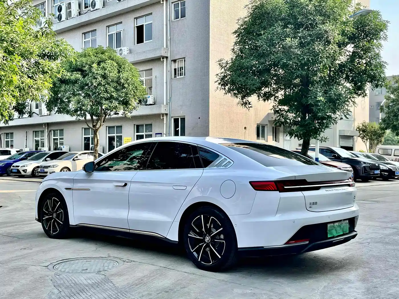 BYD Han 2020 DM AWD Performance Luxury Edition фото 11