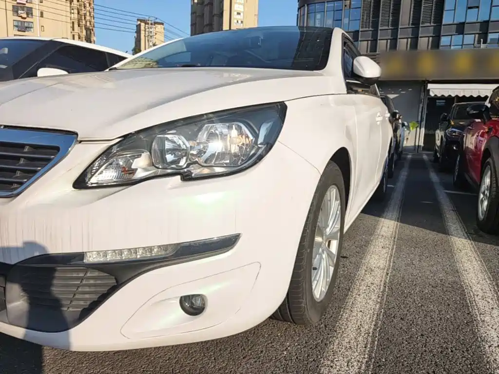 Peugeot 308S 2018 2015 1.2T Auto Dynamic Edition