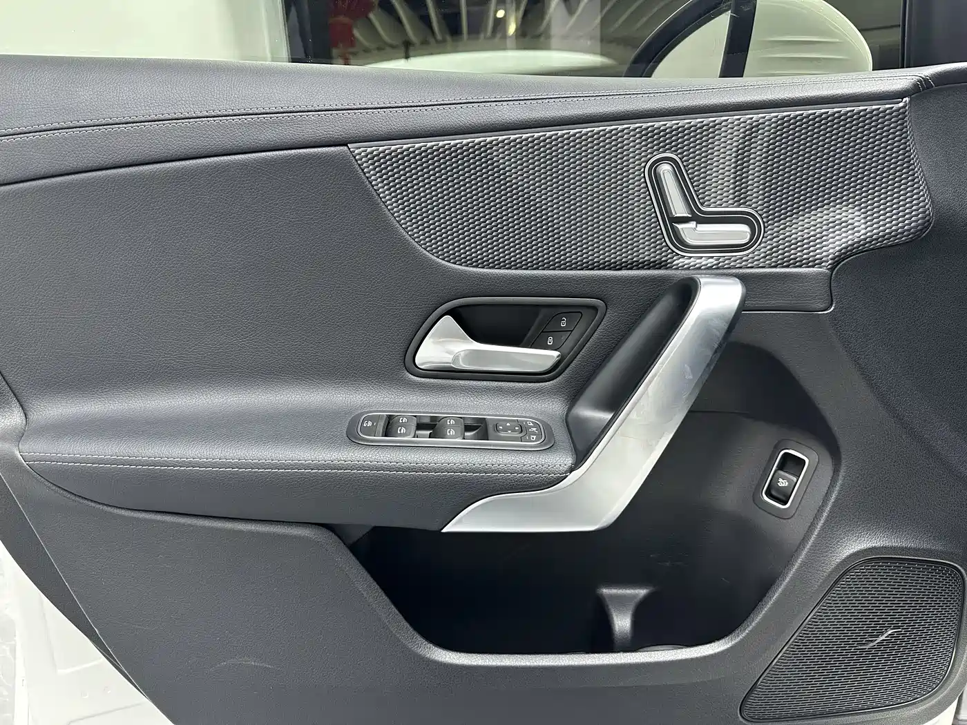 Mercedes-Benz A-Class 2020 A 200 L Sport Sedan фото 23